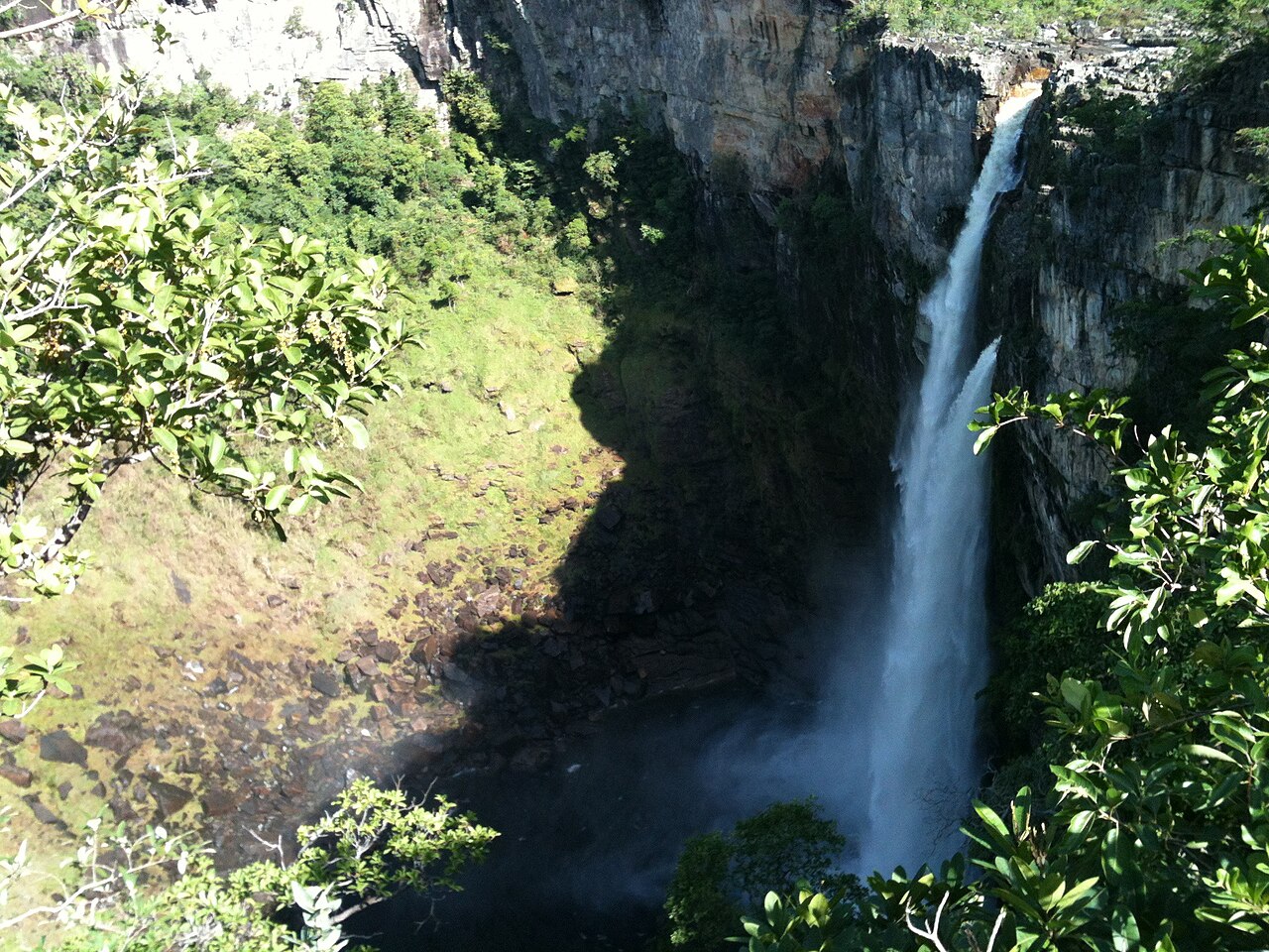 Salto do Rio Preto em Parque Nacional da Chapada dos Veadeiros · Goiás