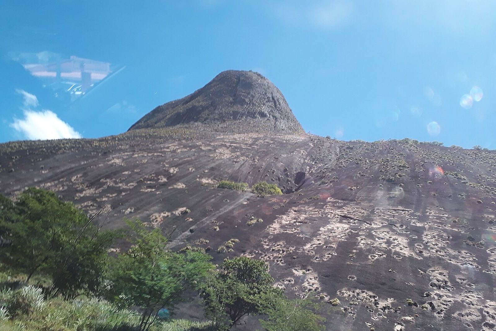 O parque visto da estrada — Parque Nacional das Sempre-Vivas